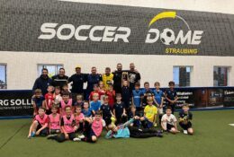 Unsere G-, und F-Junioren im Soccerdome Straubing